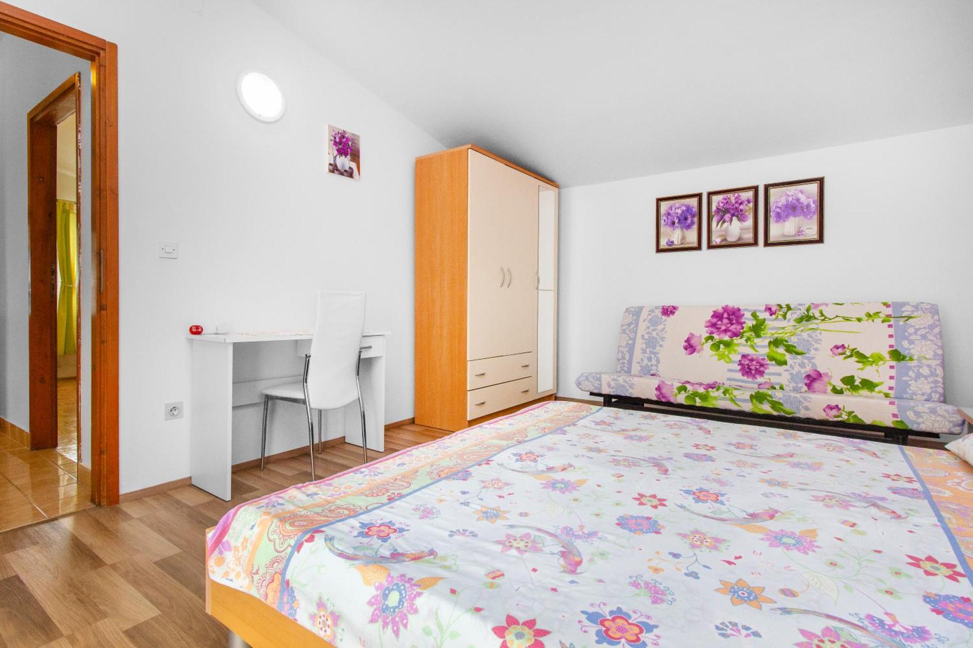 Alaga B Apartment Tribunj (Sibenik-Knin)