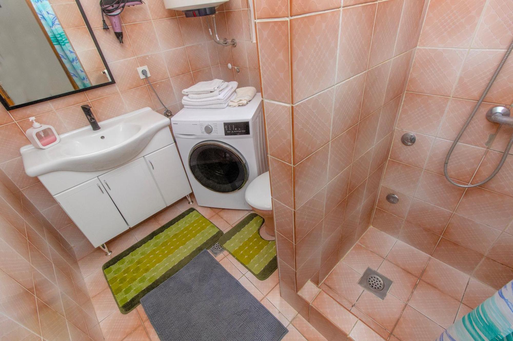 Apartment Alaga B Tribunj (Sibenik-Knin)